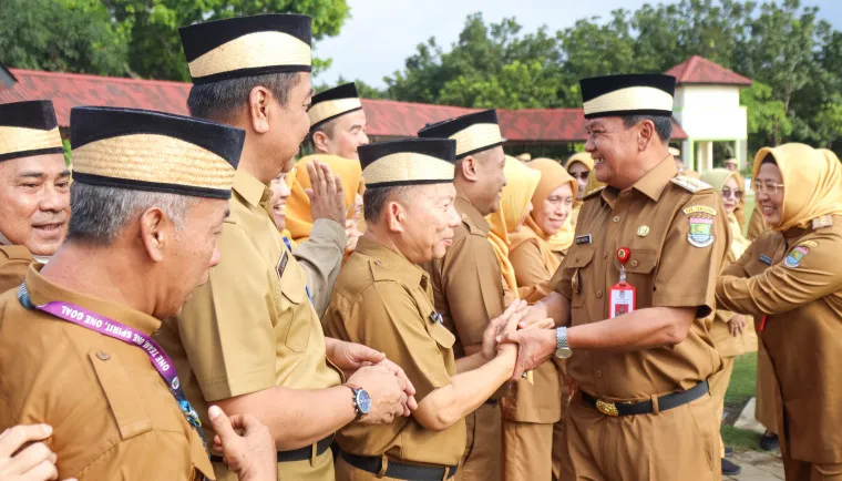 Bupati Tangerang Maesyal Rasyid mendukung Asta Cita Prabowo untuk pembangunan daerah yang lebih baik.